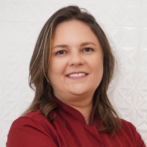 Dra. Mariana Ramos Odontologista Veterinária VetFace